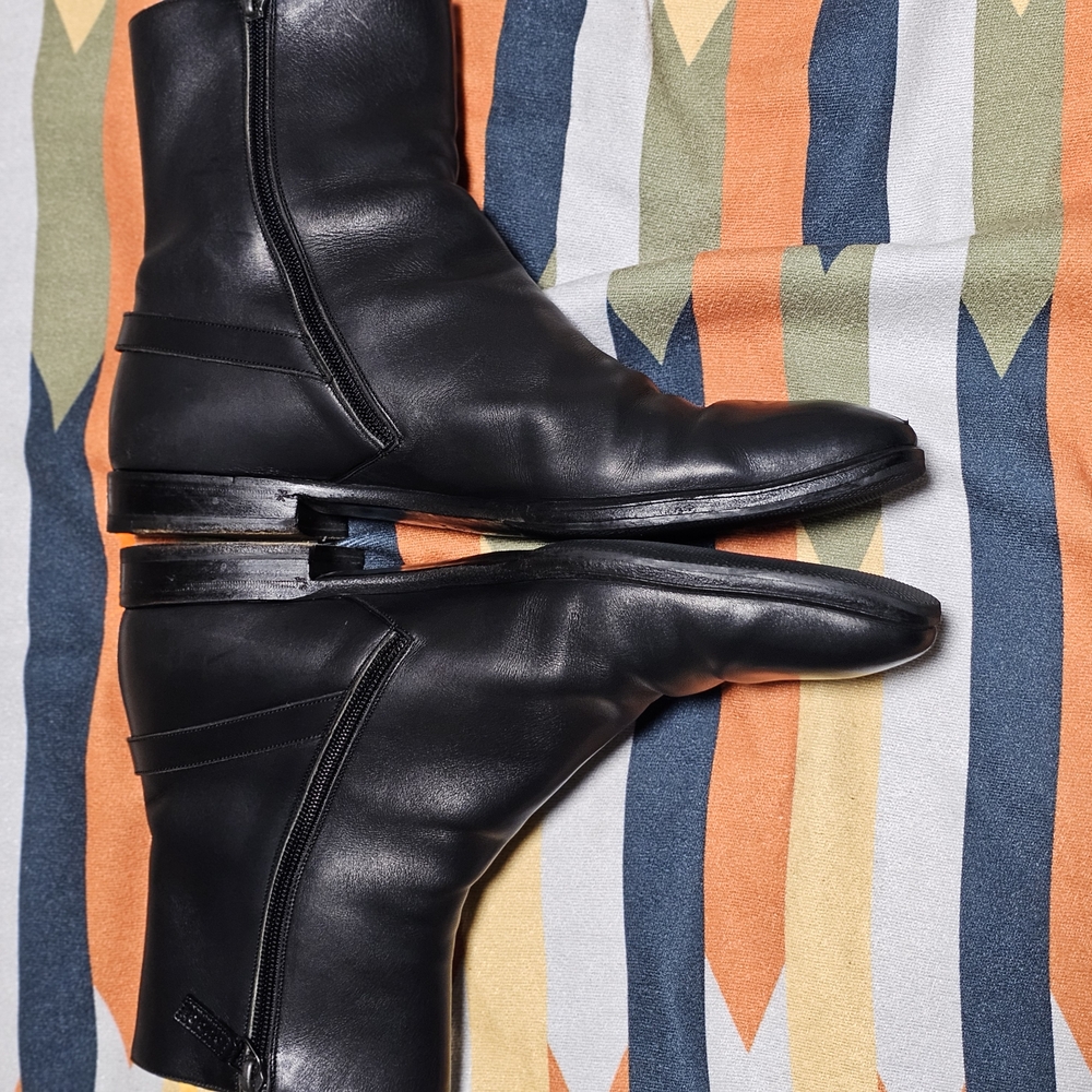 Gucci Black Leather Chelsea Boots - Picture 3 of 7